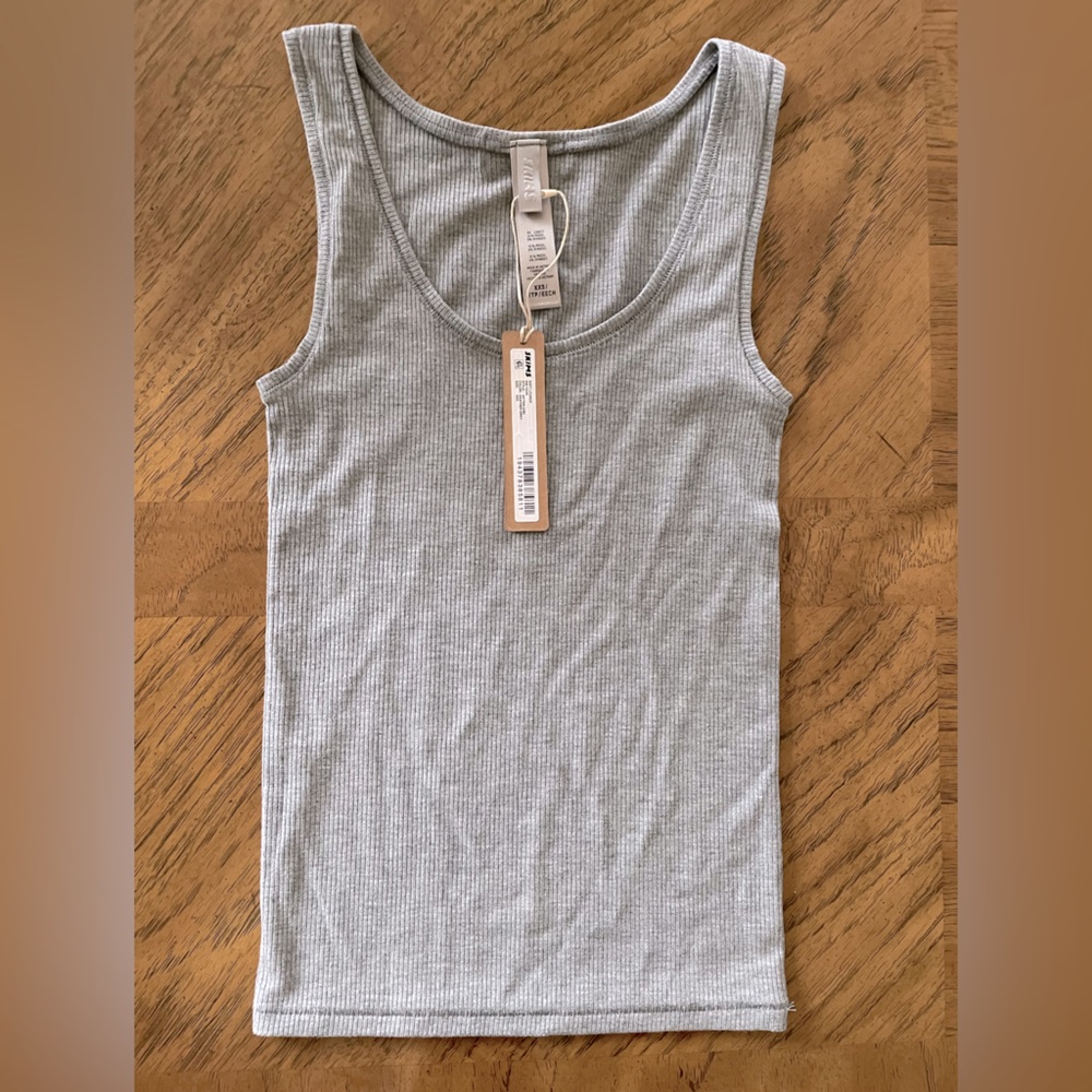 Skims XXS soft lounge rib tank in heather gray